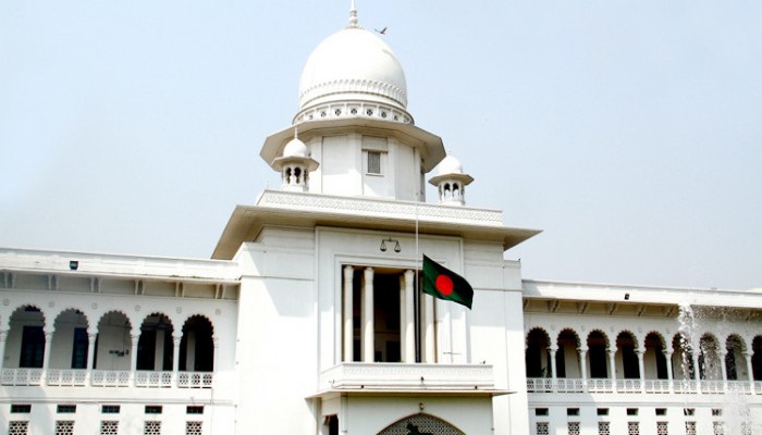 ​নোয়াখালীতে মা-নবজাতকের মৃত্যু: ৫০ কোটি টাকা ক্ষতিপূরণ চেয়ে রিট