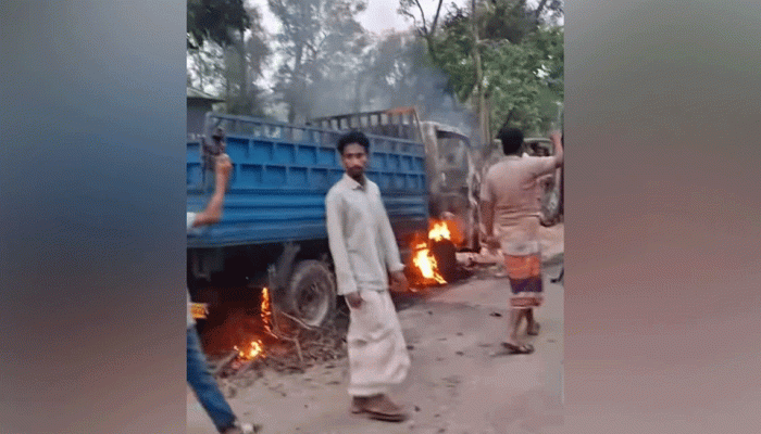 গাজীপুরে গরু চোর সন্দেহে তিনজনকে পিটিয়ে হত্যা