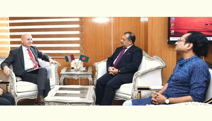 তথ্যমন্ত্রীর সঙ্গে ইতালির রাষ্ট্রদূতের সৌজন্য সাক্ষাৎ
