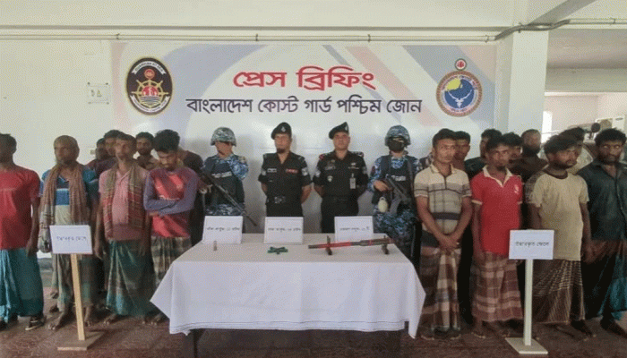 সুন্দর‌ব‌নে দস‌্যু‌দের সঙ্গে কোস্ট গা‌র্ডের বন্দুকযুদ্ধ, অপহৃত ২১ জে‌লে উদ্ধার