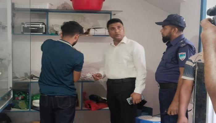 যশোরে ভোক্তা অধিকারের অভিযানে ৪ প্রতিষ্ঠানে এক লাখ টাকা জরিমানা