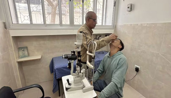 ৩ বছর পর খুললো গাজার চোখের ক্লিনিক, তবু কাটছে না সংকট