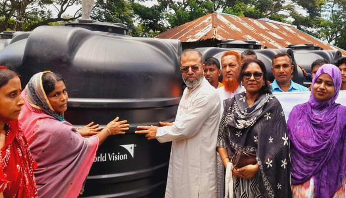 ​সুপেয় পানির সংকট দূর করার চেষ্টা করছি : প্রতিমন্ত্রী শেখ ফরিদুল ইসলাম