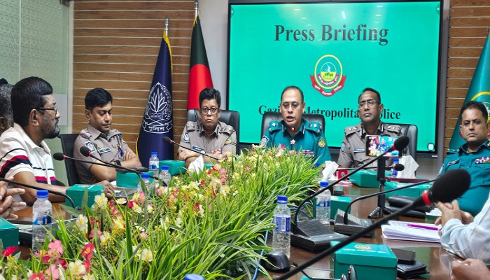 নিষিদ্ধ সংগঠন ও অপরাধ দমনে কঠোর অবস্থানে