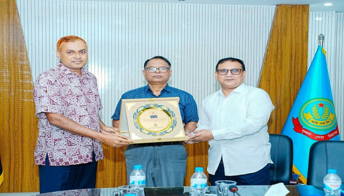 ​রাজশাহী রেঞ্জের ডিআইজি মোহাম্মদ শাহজাহানকে বিদায় সংবর্ধনা