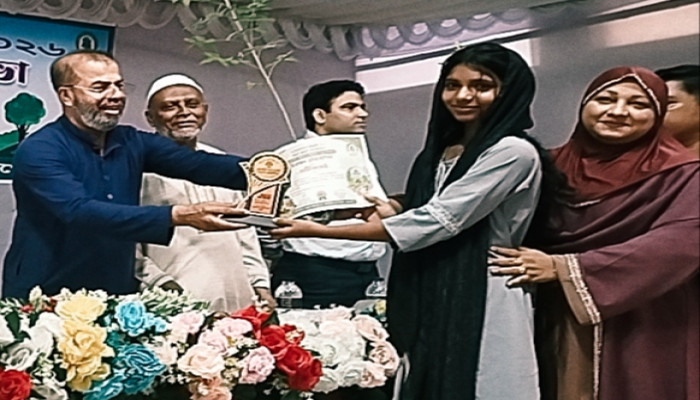 যে বাড়িতে নিমগাছ রয়েছে সেই বাড়িতে ডাক্তারের প্রয়োজন কম হয়
