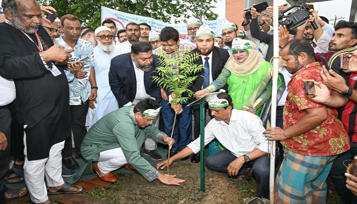 ​গাজীপুর কৃষি বিশ্ববিদ্যালয়ে উৎসবমুখর পরিবেশে নবীন শিক্ষার্থীদের ওরিয়েন্টেশন অনুষ্ঠিত