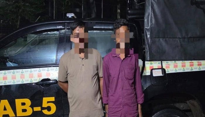 ​রাজশাহীর চারঘাটে ৭০০ পিস ট্যাপেন্টাডলসহ দুই মাদক ব্যবসায়ী গ্রেফতার