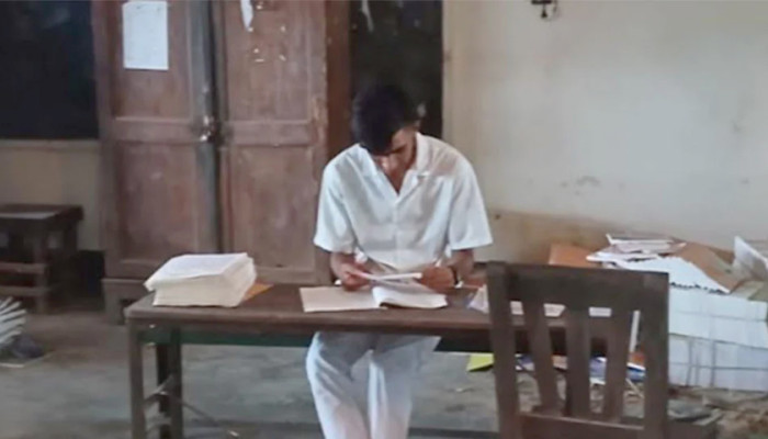 কুমিল্লায় ভারপ্রাপ্ত প্রধান শিক্ষকসহ গ্রেপ্তার ২
