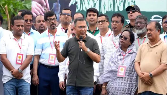 যার যার অবস্থান থেকে আশপাশের পরিবেশ রক্ষার আহ্বান প্রধানমন্ত্রীর