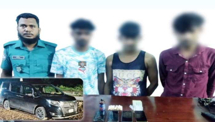 ​কাশিয়াডাঙ্গায় চেকপোস্টে ৩ মাদক কারবারি গ্রেপ্তার
