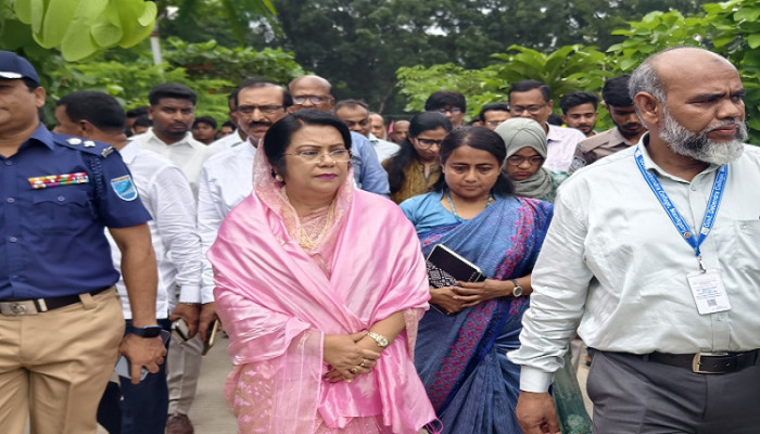 ​অন্যায়ের সঙ্গে আপস নয়, দেশপ্রেম নিয়েই এগিয়ে যেতে হবে