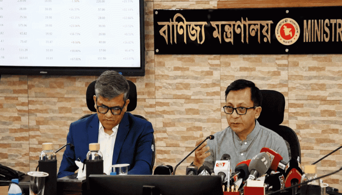 চলতি অর্থবছরে ৬৩৪০ কোটি ডলারের রপ্তানি লক্ষ্যমাত্রা নির্ধারণ