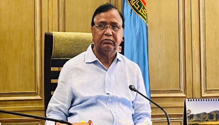 নির্ধারিত এলাকার বাইরে ব্যবসা করতে পারবেন না হকাররা: ডিএসসিসি প্রশাসক