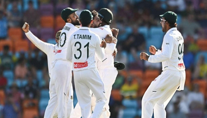 অস্ট্রেলিয়াকে গুঁড়িয়ে ইতিহাস লিখল বাংলাদেশ