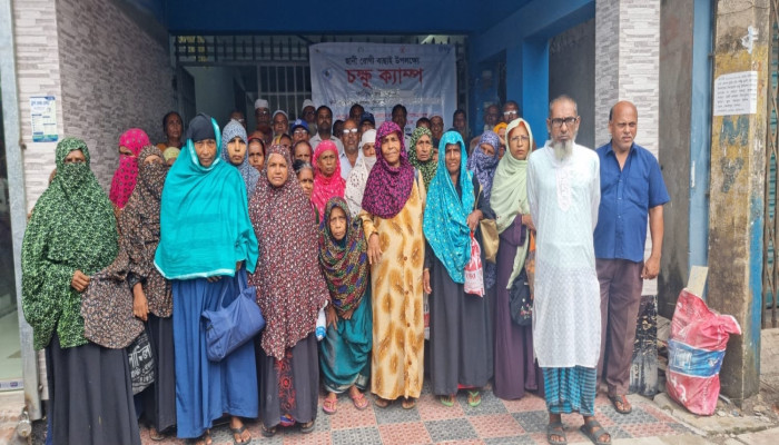২৪০ জন রোগী পেলেন বিনামূল্যে চক্ষু চিকিৎসা, ৫৫ জনের অপারেশনের ব্যবস্থা