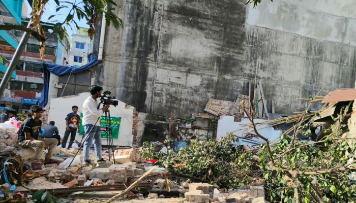 গরিবের স্বাস্থ্যকেন্দ্রে ৬ ঘণ্টার তাণ্ডব, টেরই পেলো না পুলিশ?