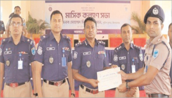 কিশোরগঞ্জ জেলায় প্রথম স্থান অর্জন করলেন এএসপি মোঃ দিদারুল ইসলাম