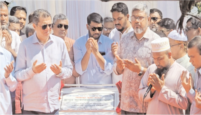 রাজশাহীর ১ নম্বর ওয়ার্ডে সড়ক নম্বর পিলারের উদ্বোধন