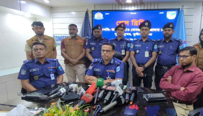 ​মুন্সীগঞ্জ থেকে নিখোঁজ তিন স্কুলছাত্রী কক্সবাজারে উদ্ধার