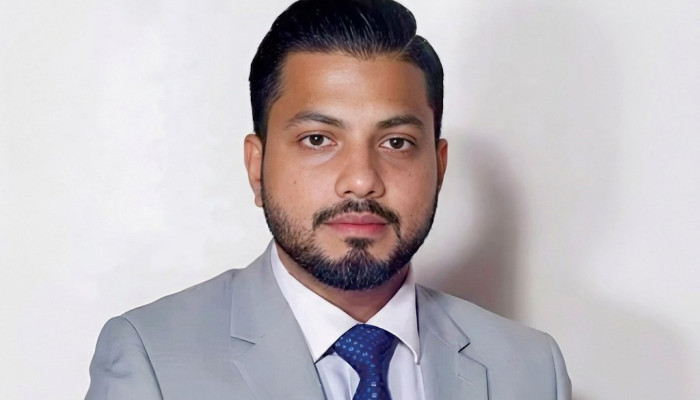 আত্মরক্ষার জন্য অস্ত্র উঁচিয়ে ধরেছিলাম: ইশরাক হোসেন