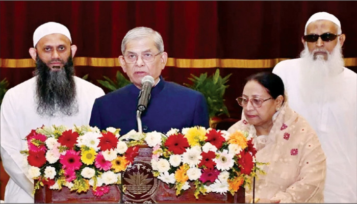 সব ধর্মের সমান নাগরিক সুবিধা নিশ্চিতে জাতীয় কমিটি গঠনের আহ্বান: রাষ্ট্রপতি