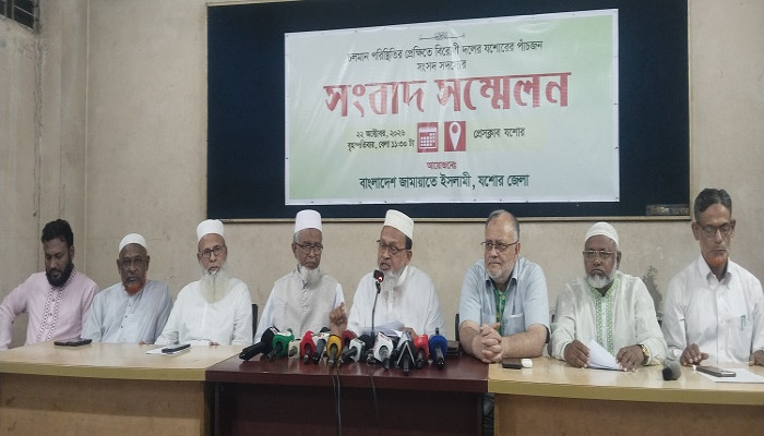 যশোরে সার ডিলার নিয়োগে দলীয়করণ ও দুর্নীতির অভিযোগ, বাতিলের দাবি পাঁচ এমপির