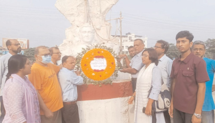 বীরশ্রেষ্ঠ হামিদুর রহমানের ৫৫তম শাহাদাত বার্ষিকীতে ঝিনাইদহে শ্রদ্ধাঞ্জলি